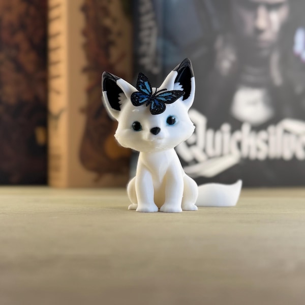 Adorable Fox with Butterfly onyx , bookshelf decor, bookish gift, quicksilver (60mm Tall)