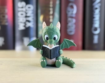 Dragón de Libros Reeding, Regalo para amantes de la lectura, Rincón de lectura, Decoración para estantería. (50 mm de alto)