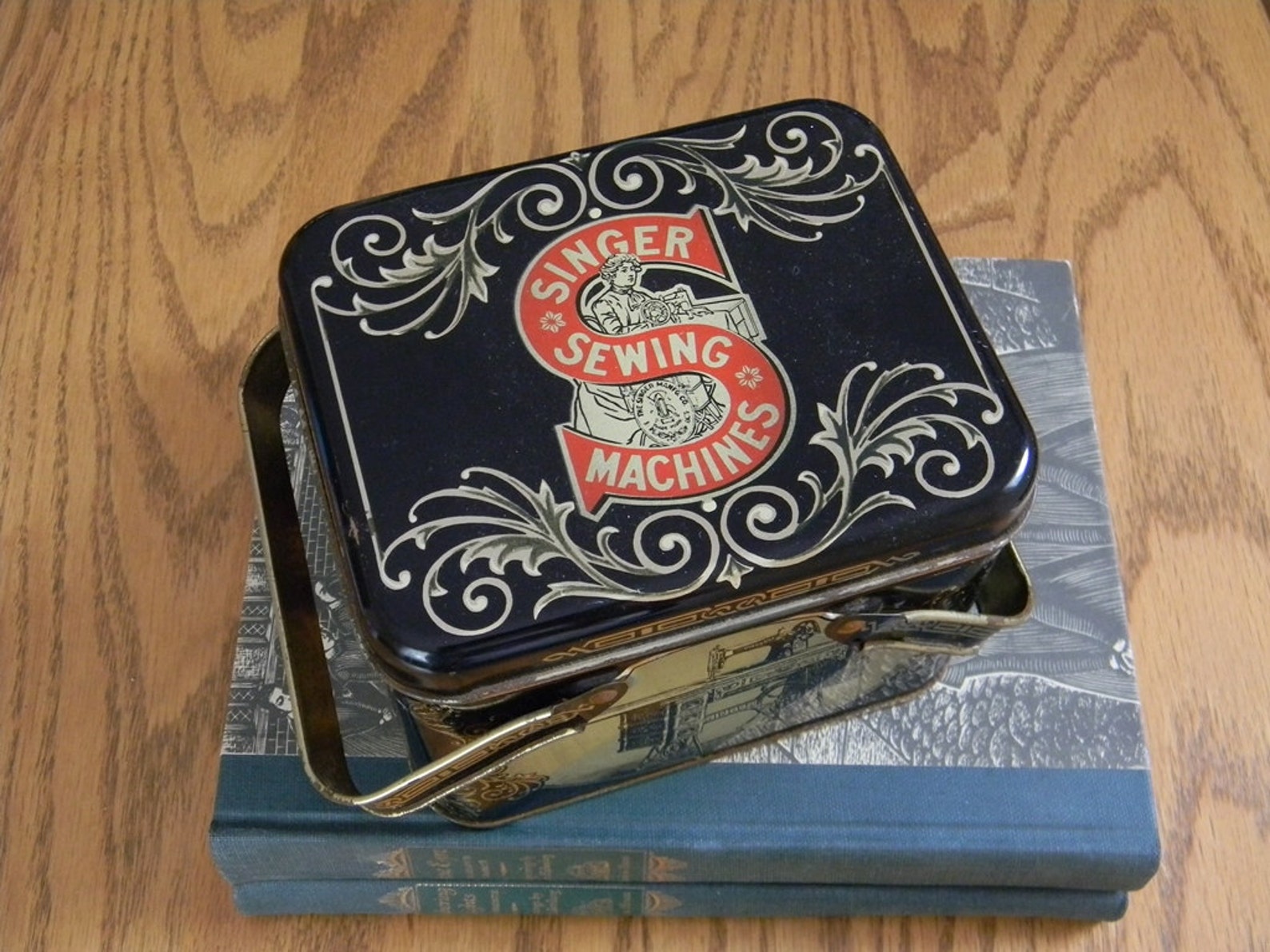 Vintage Singer Sewing Tin Box Etsy