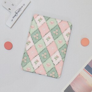 Leuke lente patchwork personaliseren Kindle Basic 2024-hoesje, Kindle 8/10/11/12e, omslag Colorsoft PaperWhite 5, KPW6, PW 6,8 inch, cadeau voor haar