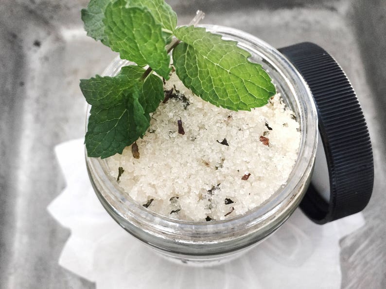 Organic Peppermint & Bergamot Sugar Scrub // All Natural // Vegan image 4