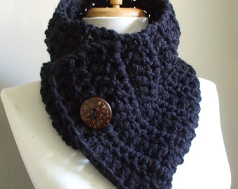 Chunky Cozy Crochet FREE SHIPPING Scarf Cowl Neckwarmer Great Gift Idea Black Men Women Handmade Scarf Ready to Ship