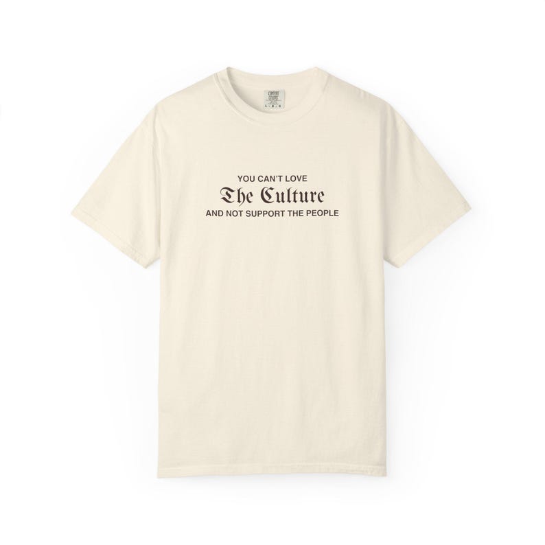 Mexikanisch-Amerikanisches Hemd, Cultura Comfort Farben T-Shirt | Chicano Pride stückgefärbtes T-Shirt | Unterstützen Sie das Kultur-Latino-Erbesgeschenk Bild 3