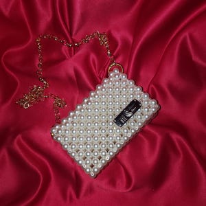 LUNA / Bolso de cuentas "TRENDY HANDMADE" para veladas con estilo, bolso de cuentas hecho a mano, cartera pequeña de cuentas, bolso de noche, bolso de perlas, bolso de hombro