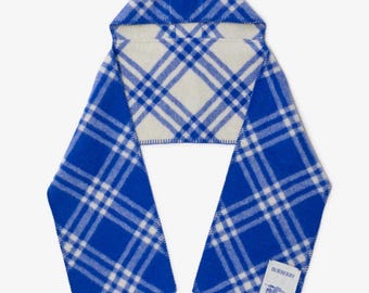 Burberry hooded scarf New Collection