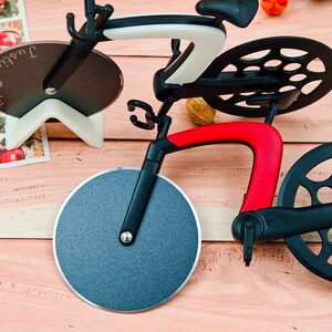 Cortador de pizza con forma de bicicleta creativa imagen 8