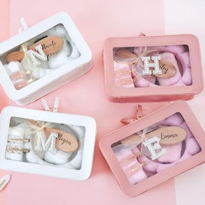 Personalisiertes Pflegepaket mit Make-up-Tasche, Brautjungfer Geschenk, Junggesellinnenabschied-Geschenktasche,Teen Girl Slumber Party Favor, Geburtstagsfeier-Geschenktasche