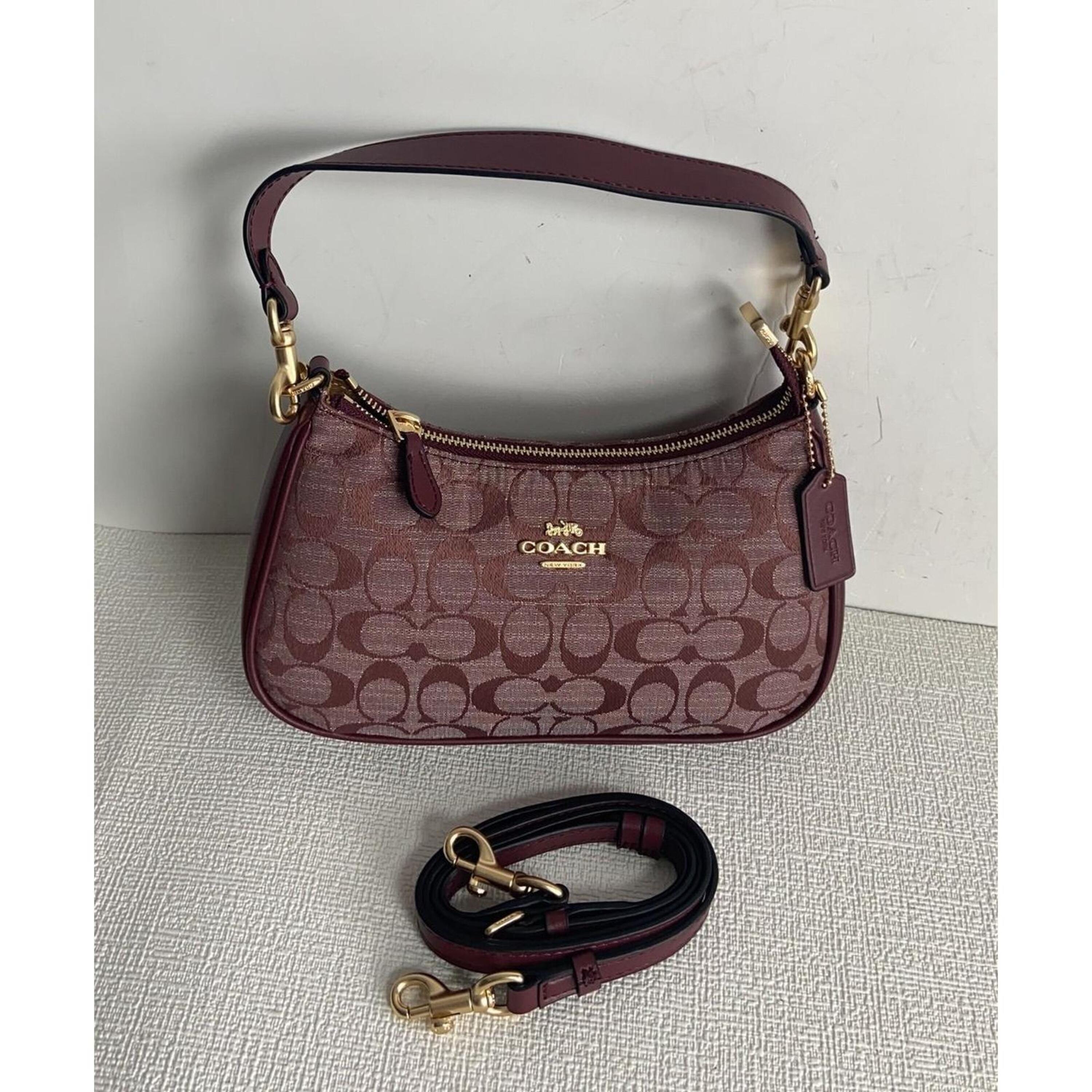 Vintage burgundy coach bag - Etsy 日本