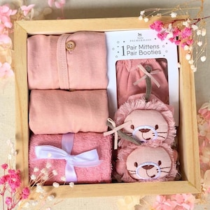 Lille Premium Wooden Box Baby Hampers Newborn Gift Set Clothes Shoes, Baby Shower Gift for Girl dan Boy, Free Custom Gift Card
