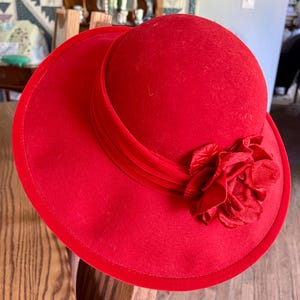 SCALA Handmade Women display picture 3