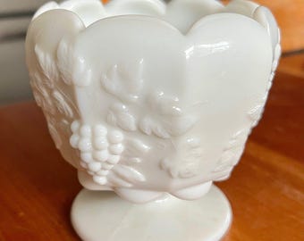 Westmoreland milk glass paneled grapevine planter