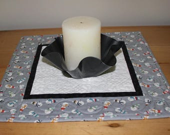 Winter quilted candle mat