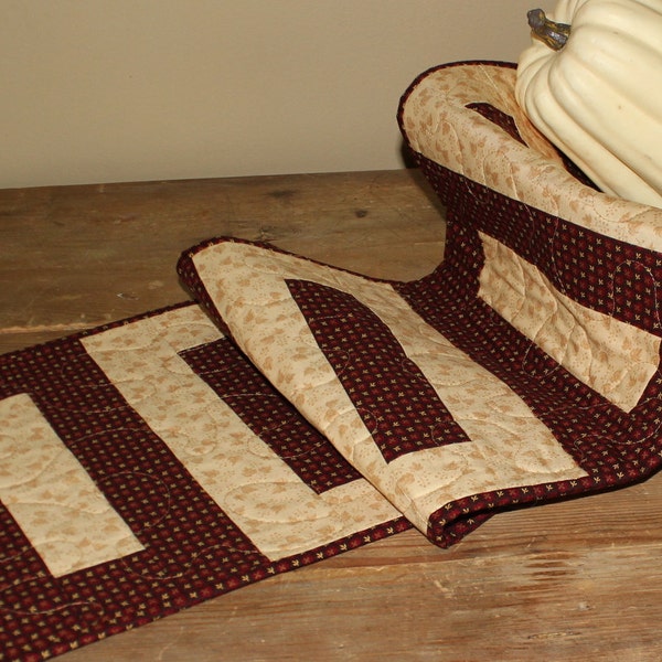 Love Ladders fall quilted table runner