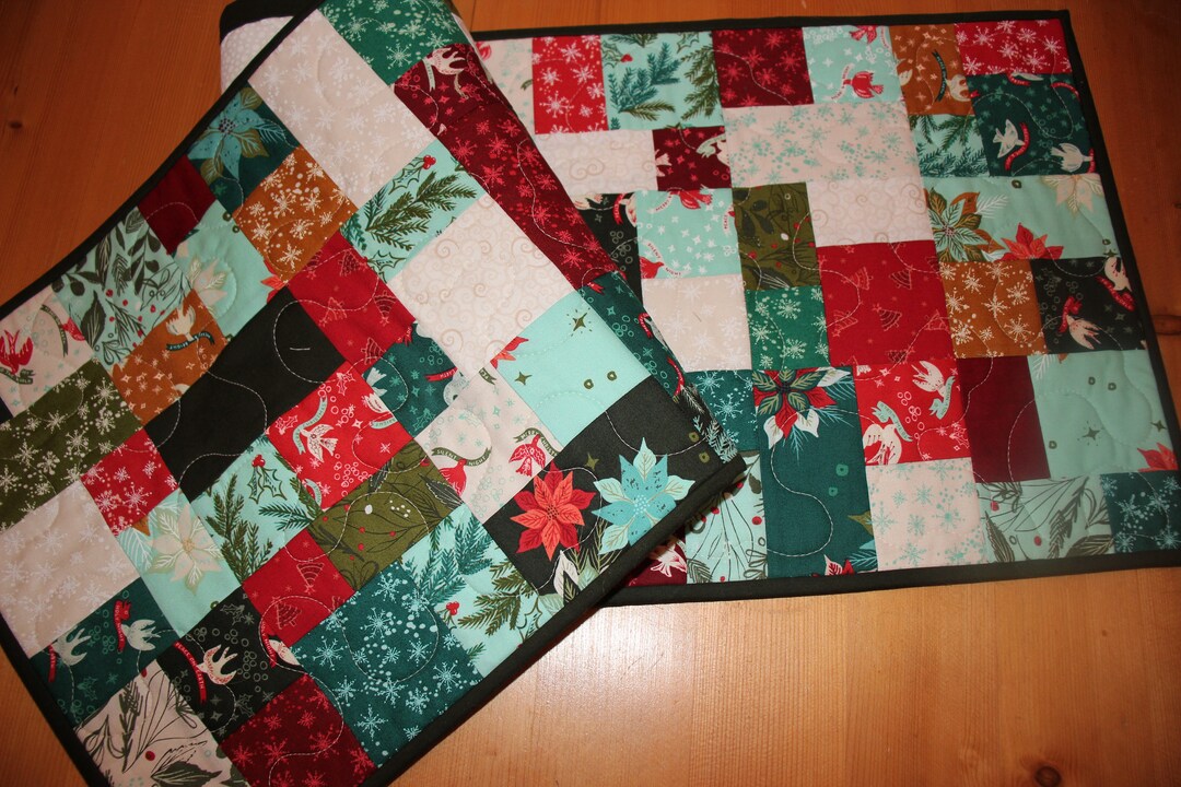 Bright Cheer Quilted Table Runner NCU0NNT1652