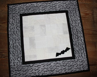 Batty bat Halloween candle mat