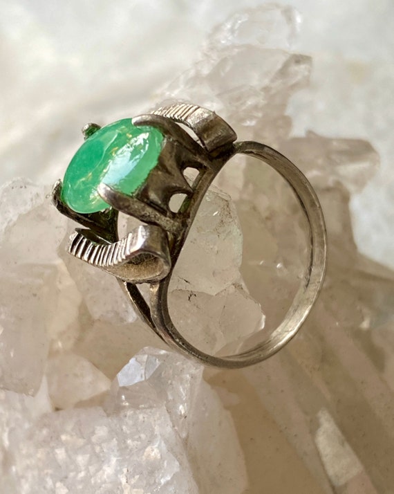 Art Deco Green Jade Sterling Silver Vintage Ring - image 2