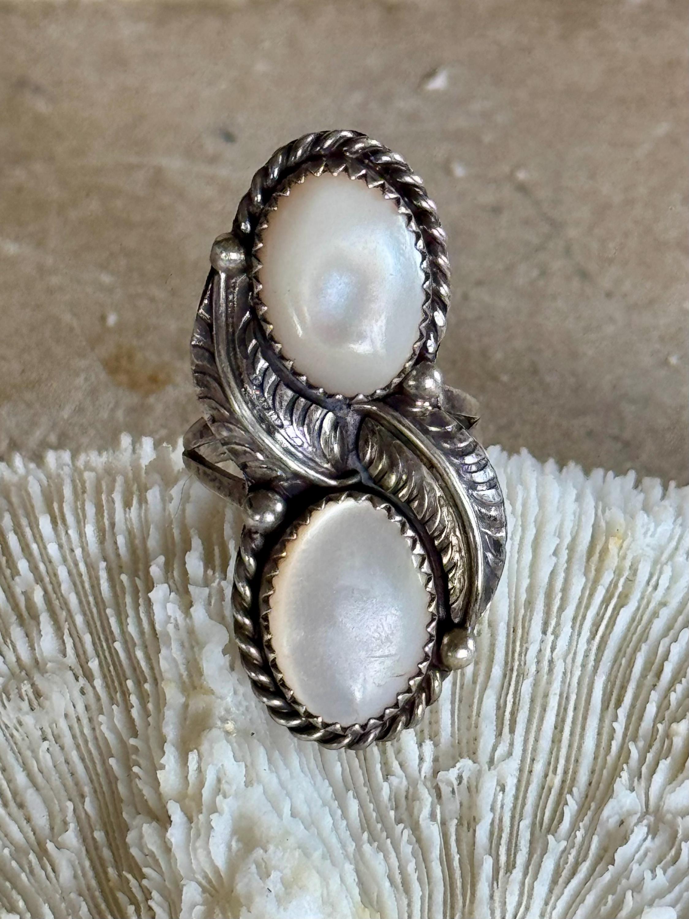 Beautiful Native American Sterling Silver Mother of Pearl Feather