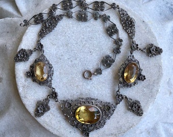 Beautiful Italian Renaissance Etruscan Ornate Sterling Silver Filigree Peruzzi Open Back Golden Citrine Vintage Festoon Bib Necklace