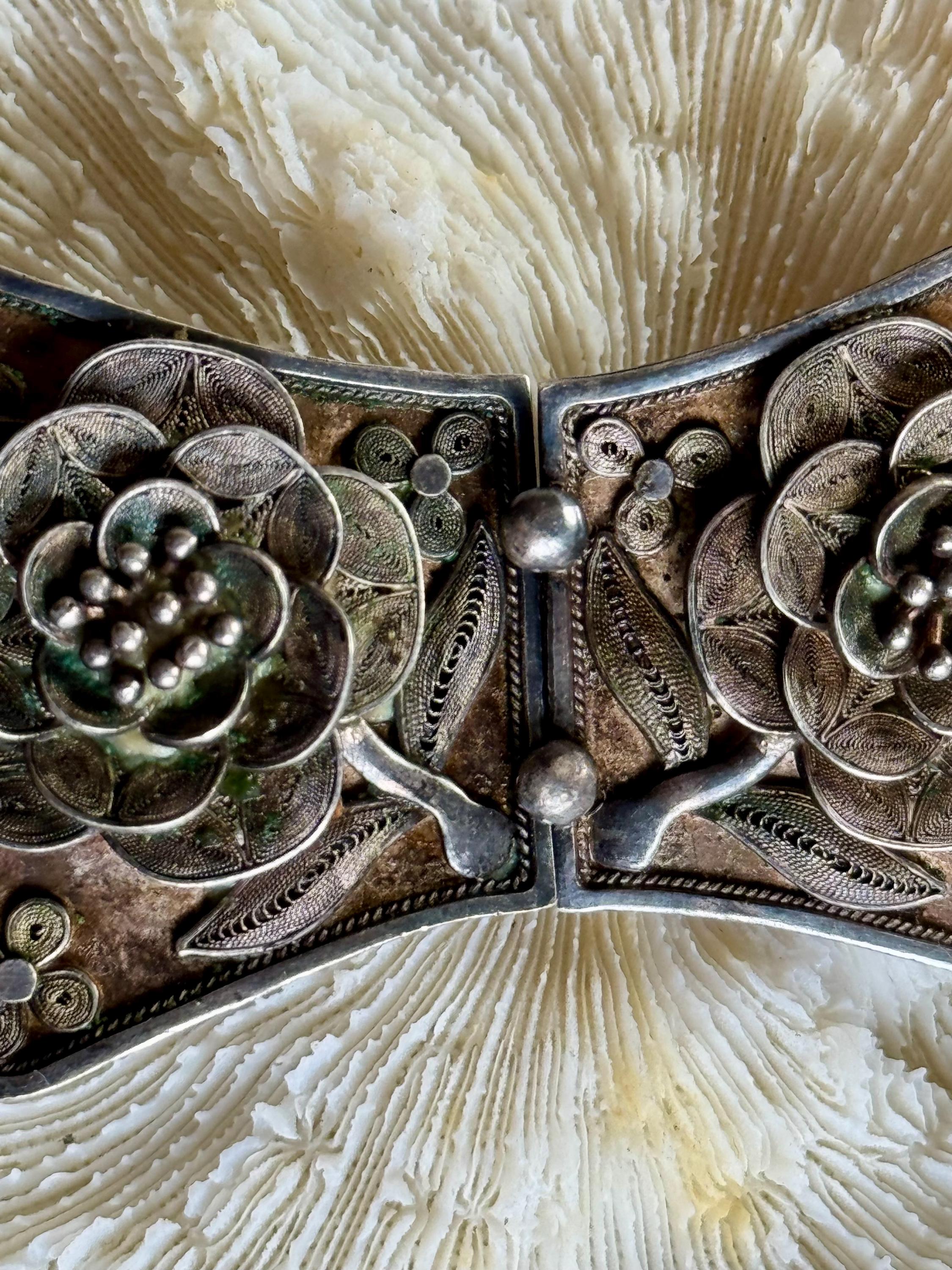 Victorian Sterling Silver Filigree Rose Antique Elegant Belt 