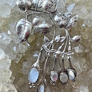 Gedurfde mooie Art Nouveau Cini Italiaanse Sterling zilveren natuurlijke Maansteen antieke bloemenbroche
