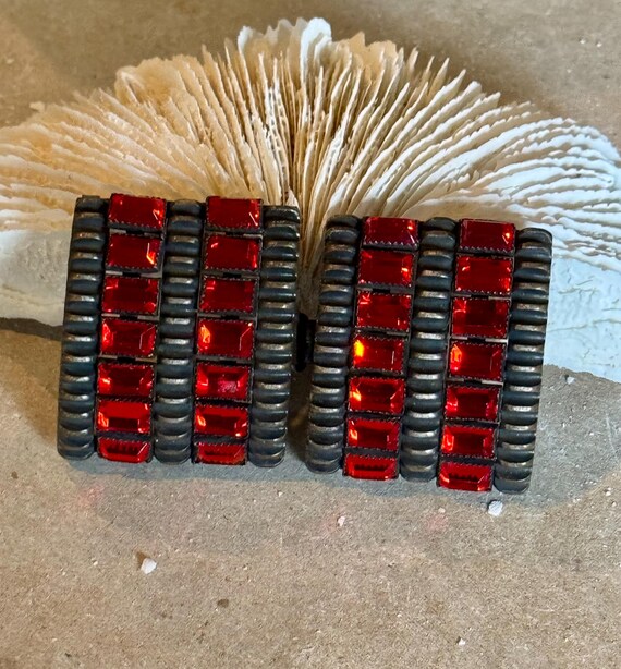 Beautiful Authentic Art Deco Ruby Red Baguet Crys… - image 5