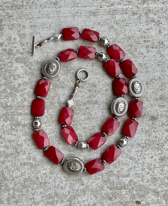 Stunning Faceted Raw Ruby Ornate silver Double Sided Silver bead Chunky Vintage Necklace
