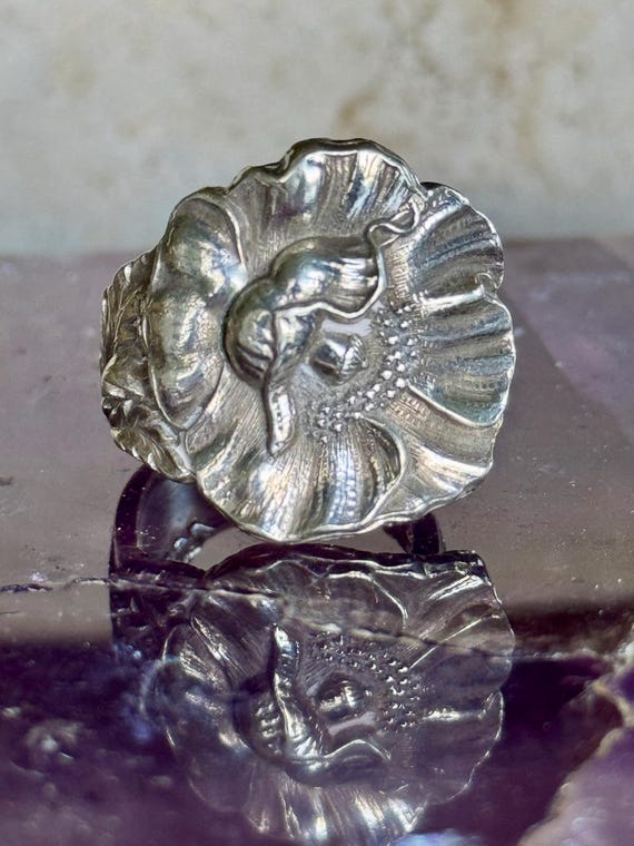 Beautiful Floral Art Nouveau Sterling Silver Vintage Antique Ring
