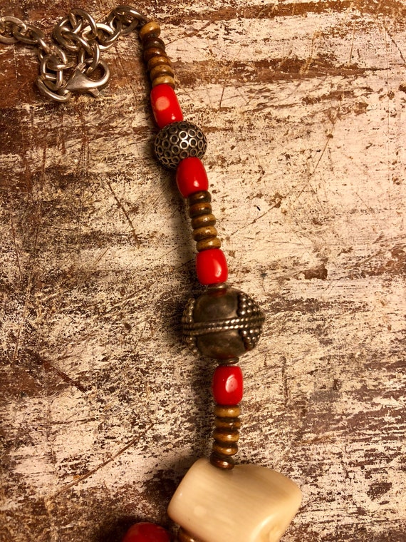 Beautiful Gold and Red Coral Tribal Silver Vintag… - image 4