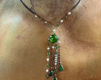 Beautiful Victorian Art Nouveau Gold Filled Faceted Green Peridot Crystal Faux Pearl Dangle Antique Necklace