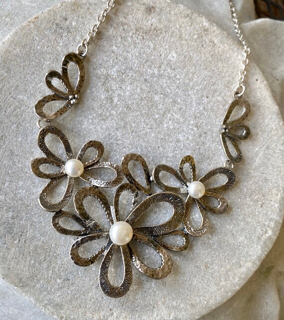 Bold Beautiful Sterling Silver Natural Pearl Flow… - image 2