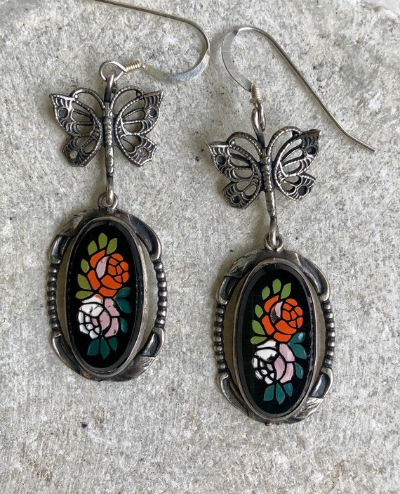 Beautiful Italian Micro Mosaic Stone Roses Flower