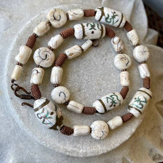 Beatiful Naga Shell Coild Copper Stone Inlay Om A… - image 2