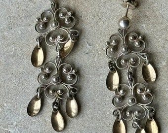 Victorian Sterling Silver Filigree Dangel Vintage Earrings