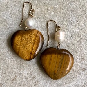 Beautiful Tigers Eye Hearts Pearl Sterling Silver Vintage Earrings