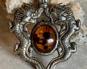 Beautiful Tibetan Double Sided Twin Dragon Honey Amber Vintage Necklace Pendant