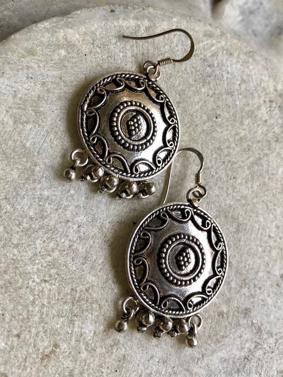 Sterling Silver Tribal Disk Medallion Vintage Ear… - image 2
