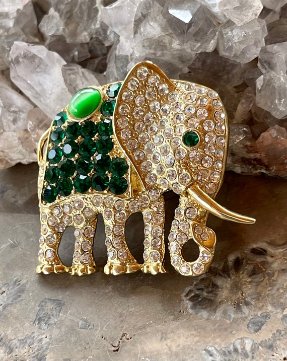 Beautiful Green Cats Eye Rhinestone Goldtone Vint… - image 1