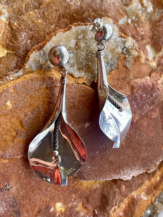 Beautiful Sculpted Sterling Silver Anthurium Flow… - image 5