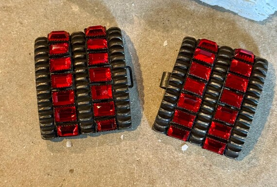 Beautiful Authentic Art Deco Ruby Red Baguet Crys… - image 2