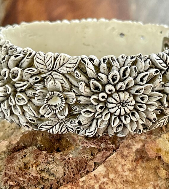 Floral Carved Celluloid  Vintage Clamper Bangle B… - image 2