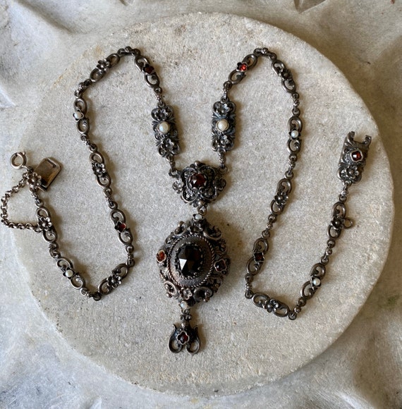 Beautiful Austro Hungarian Garnet Pearl Silver Ant
