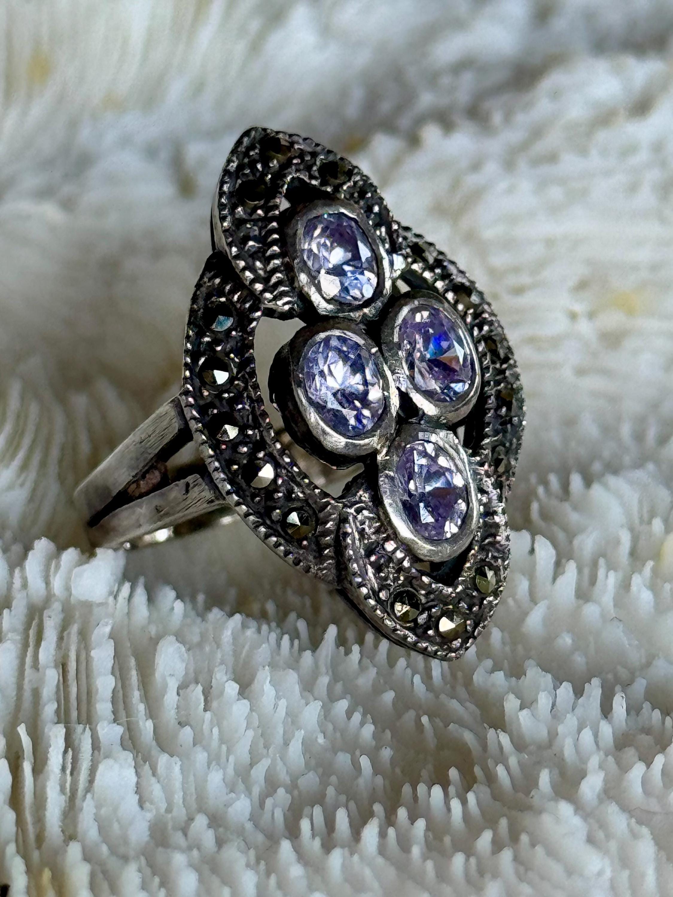 Bague Ancienne Argent Massif Avec Topaze En Baguette - Style Moderniste - Taille 50