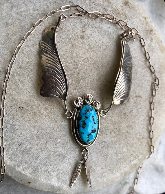 Beautiful Native American Sterling Silver Blue Turquoise