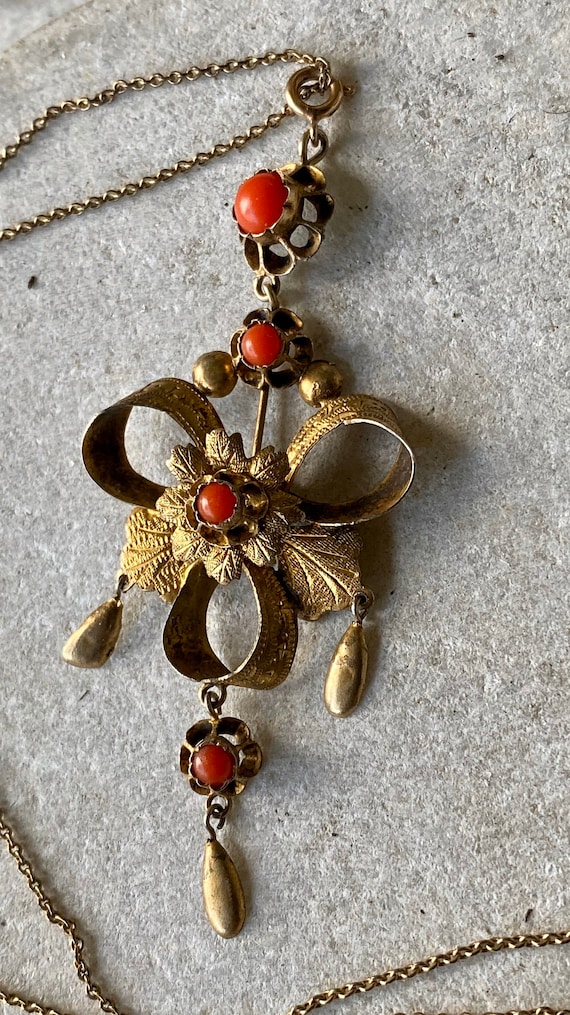 Beautiful Victorian Gold Gilt Red Coral Bow Antiq… - image 1