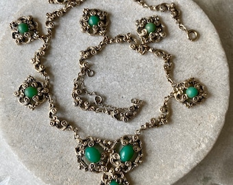 Art Nouveau Austro Hungarian Silver Green Chrysoprase Antique Necklace