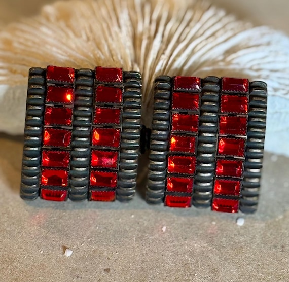 Beautiful Authentic Art Deco Ruby Red Baguet Crys… - image 6