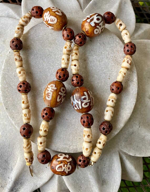 Beautiful Tibetan Carved Yack Bone Skull Om Inlay… - image 8