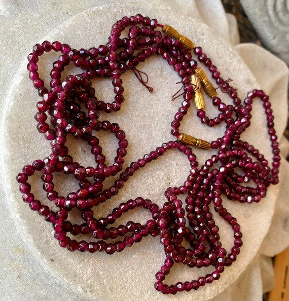 Hand Faceted Garnet Beaded Single Strand Antique Necklace Etsy