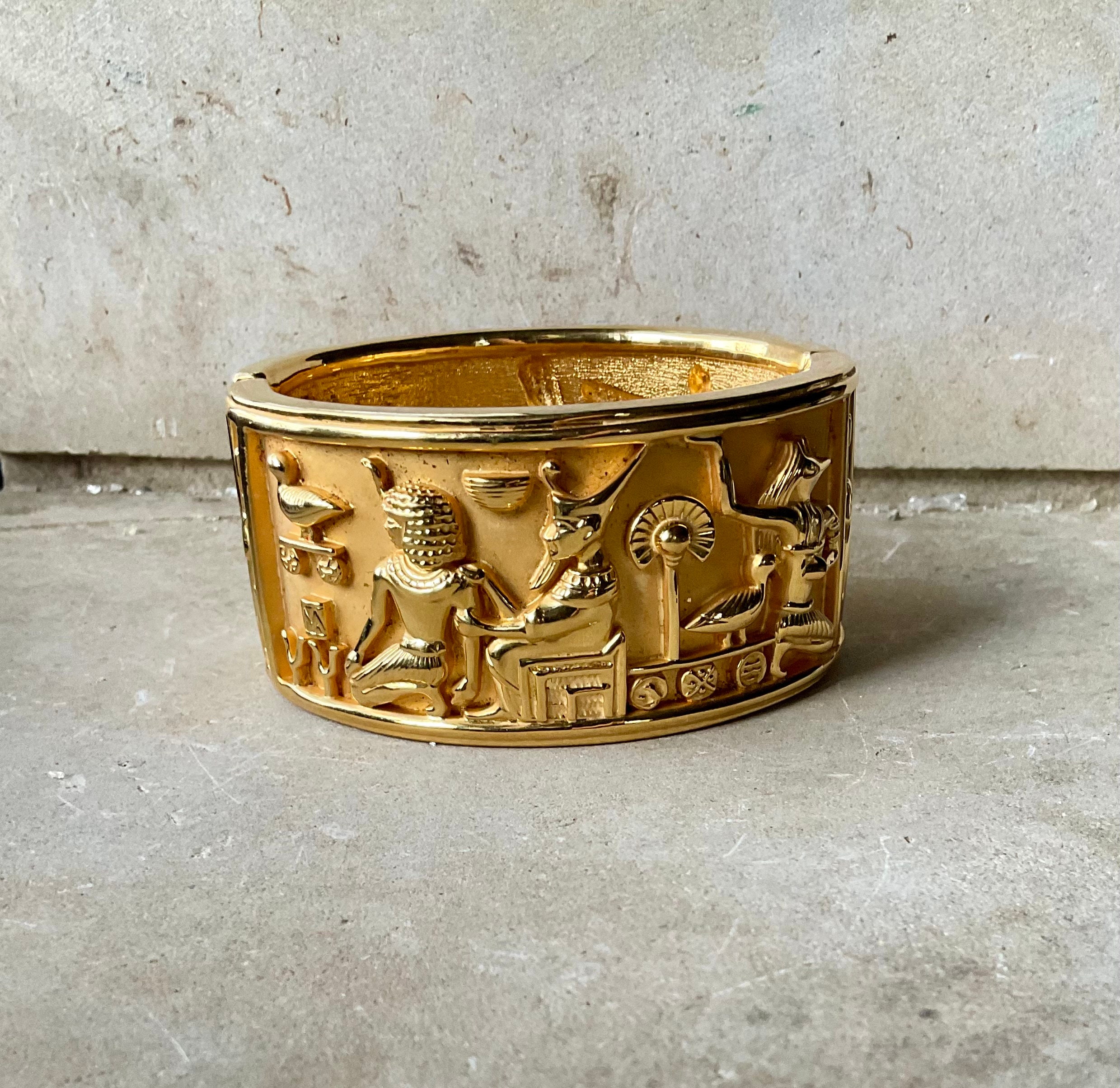 ASOS DESIGN - Bracciale rigido placcato oro 14k con inserto con perle