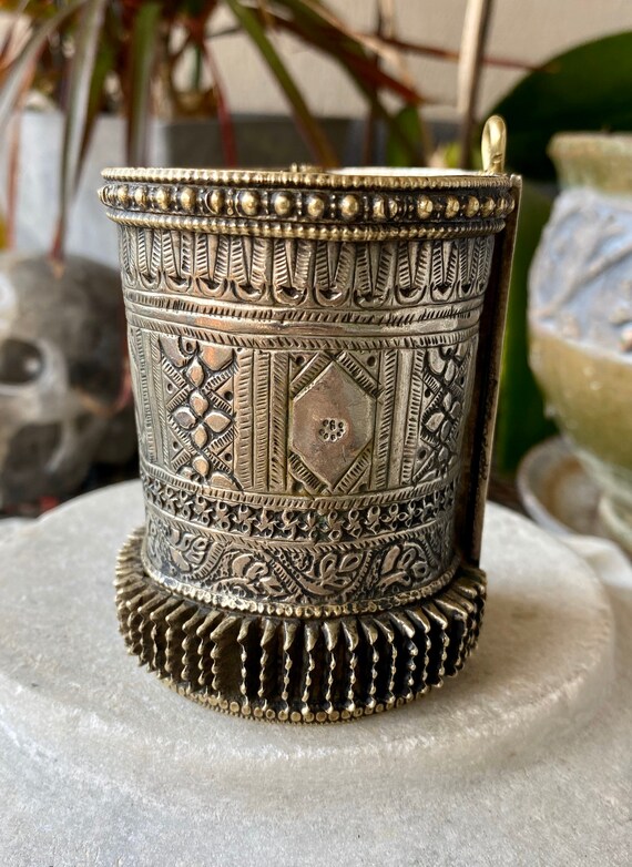 Amazing Old Berber Ornate Tribal Silver Heavy Vin… - image 6